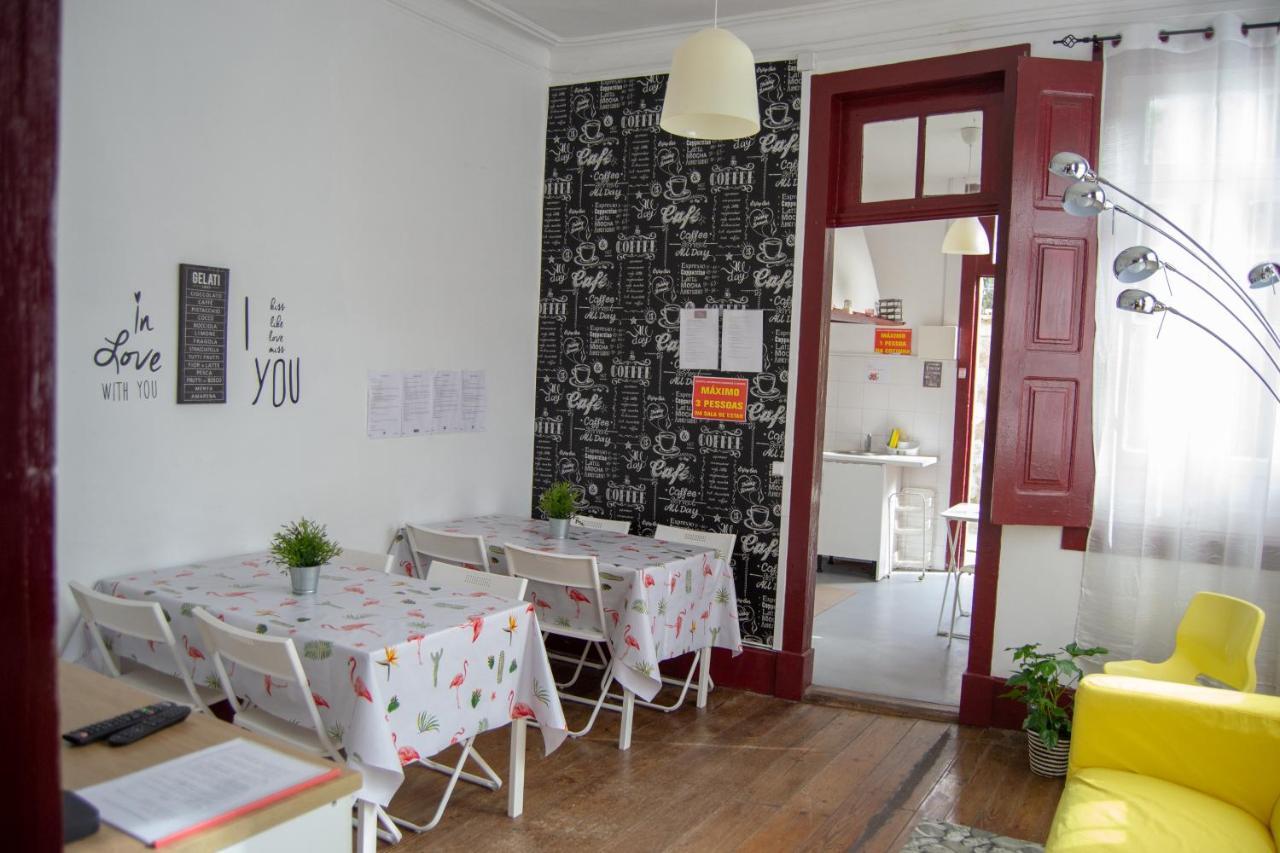 Pb4 House Hostel บรากา ภายนอก รูปภาพ
