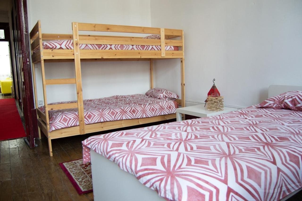 Pb4 House Hostel บรากา ภายนอก รูปภาพ